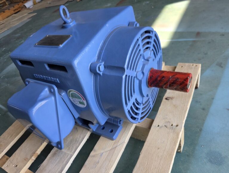 반폐 22KW(30HP) 4P 220/380V 60Hz IE2